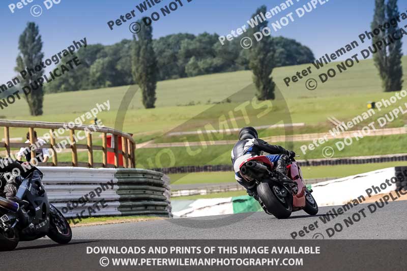 enduro digital images;event digital images;eventdigitalimages;mallory park;mallory park photographs;mallory park trackday;mallory park trackday photographs;no limits trackdays;peter wileman photography;racing digital images;trackday digital images;trackday photos